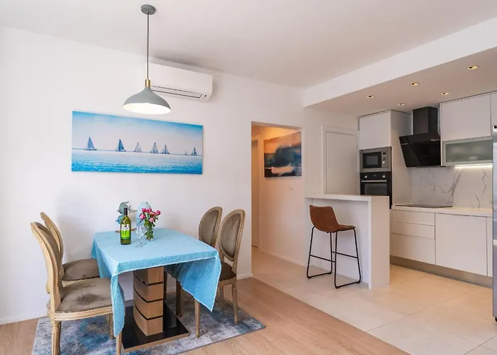 Marcus Mai Apartamento